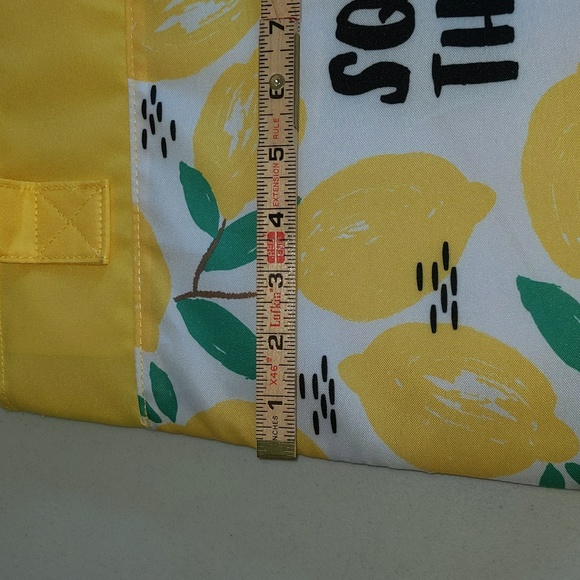 Pure Honey Squeeze the Day Lemon Theme Cooler Tote New - Picture 9 of 11